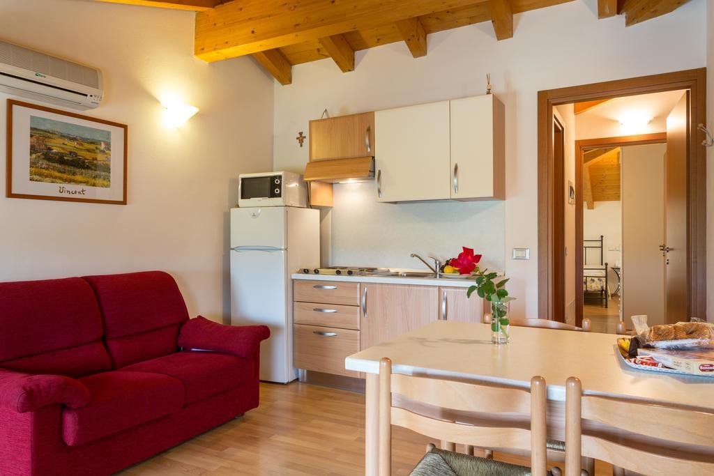 Agriturismo Al Tralcio Valeggio sul Mincio Exteriör bild