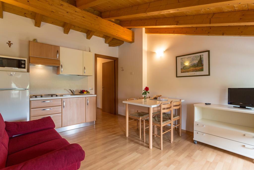 Agriturismo Al Tralcio Valeggio sul Mincio Exteriör bild