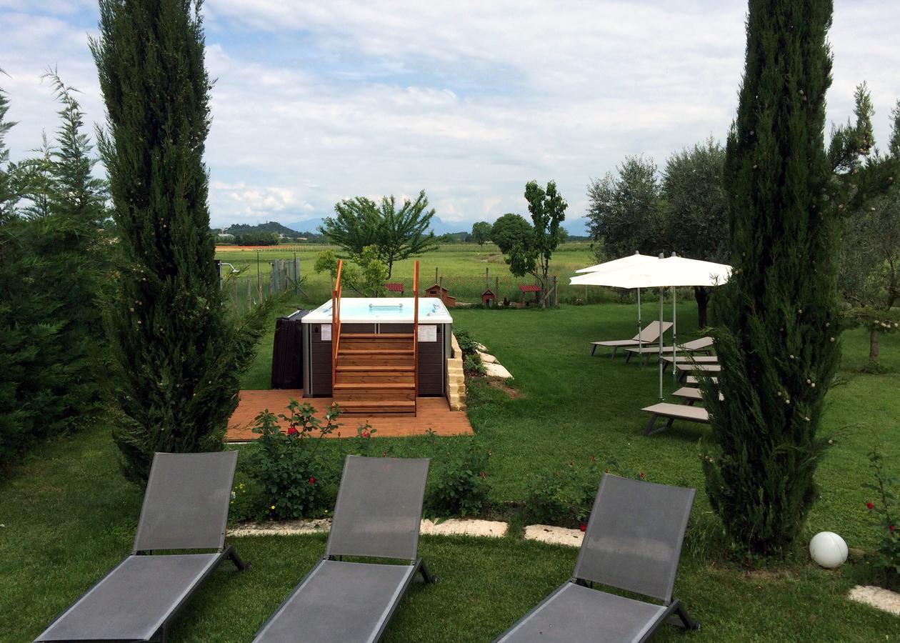 Agriturismo Al Tralcio Valeggio sul Mincio Exteriör bild