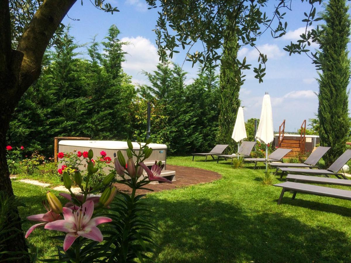 Agriturismo Al Tralcio Valeggio sul Mincio Exteriör bild